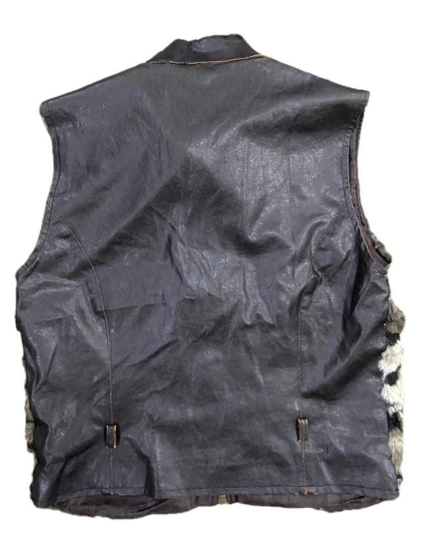 DON'T IMITATE FUR VEST