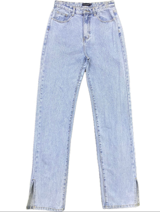"PRETTY LITTLE THINGS" BLUE JEANS