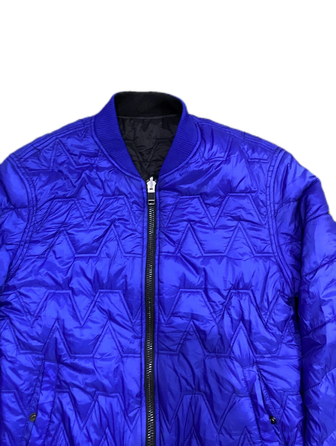 BLUE/BLACK QUILTED BOMBER JACKET(can be worn on the inside out)